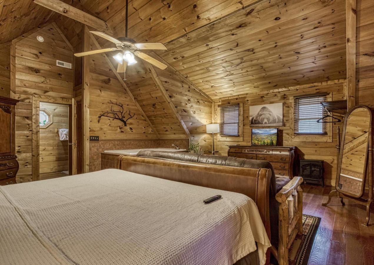 Bridgewood Cabin, Hot Tub, 1089 Of Free Attraction Tickets For Each Paid Day, Dollywood And More! Pigeon Forge Exterior foto